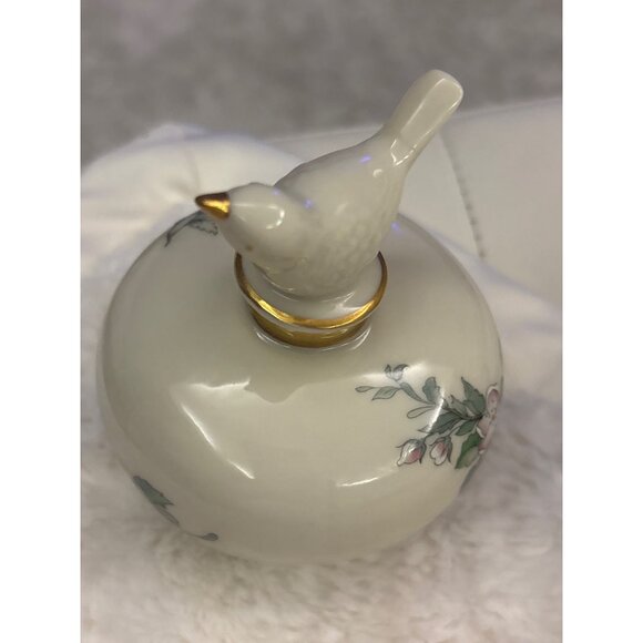 Lenox Serenade™ Porcelain Perfume Bottles Pair Bird Stoppers, 24k Gold Trim,USA - Picture 6 of 15